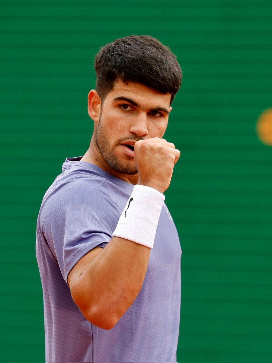 蒙特卡洛大师赛逆转拉沃尔杯,阿尔卡拉斯状态火热 蒙特卡洛大师赛逆转拉沃尔杯,阿尔卡拉斯状态火热