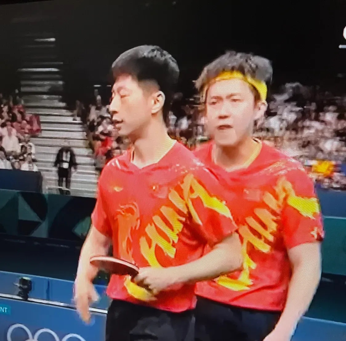 日本队鏖战法国队,马龙点燃赛场 日本队鏖战法国队,马龙点燃赛场