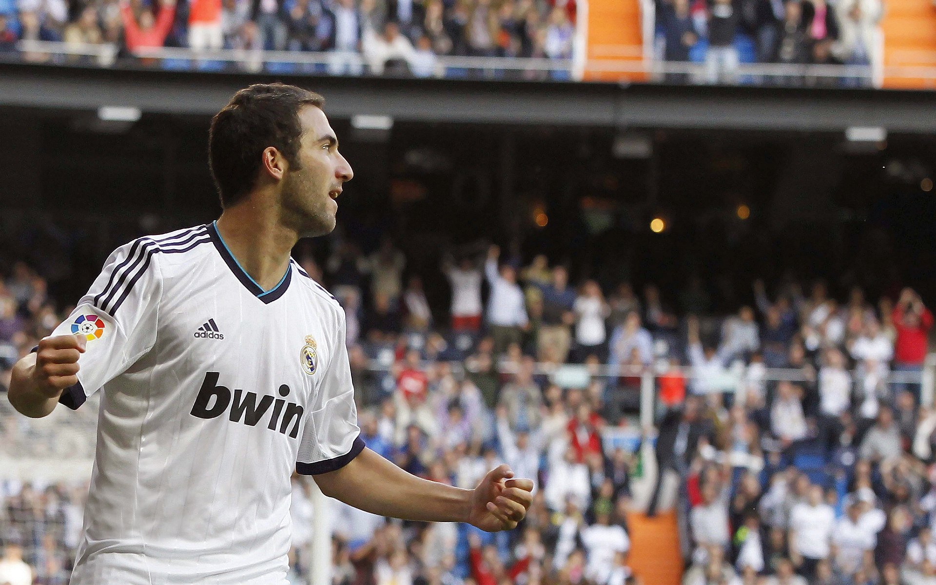 罗德里戈成为胜负手，马里轻取威尔士，足球场上的地缘政治寓言